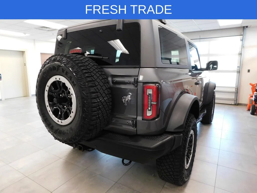 Used 2024 Carbonized Gray Metallic Ford Badlands image 6