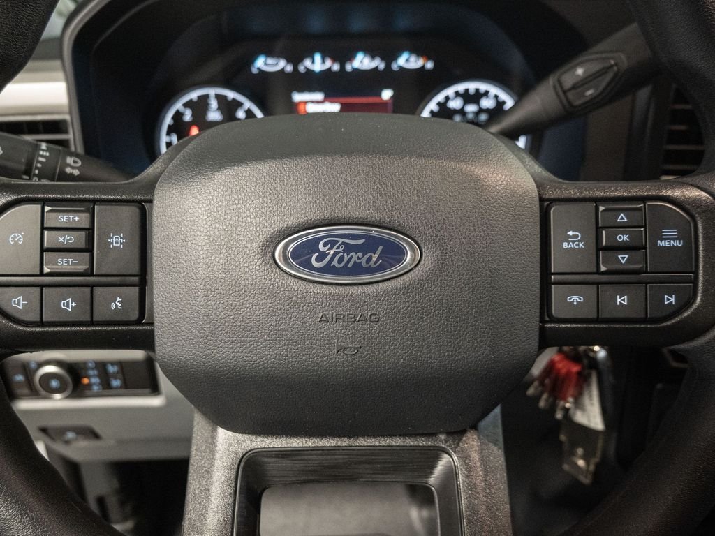 2026 Ford F-350 Super Duty Chassis Cab XL - Photo 12