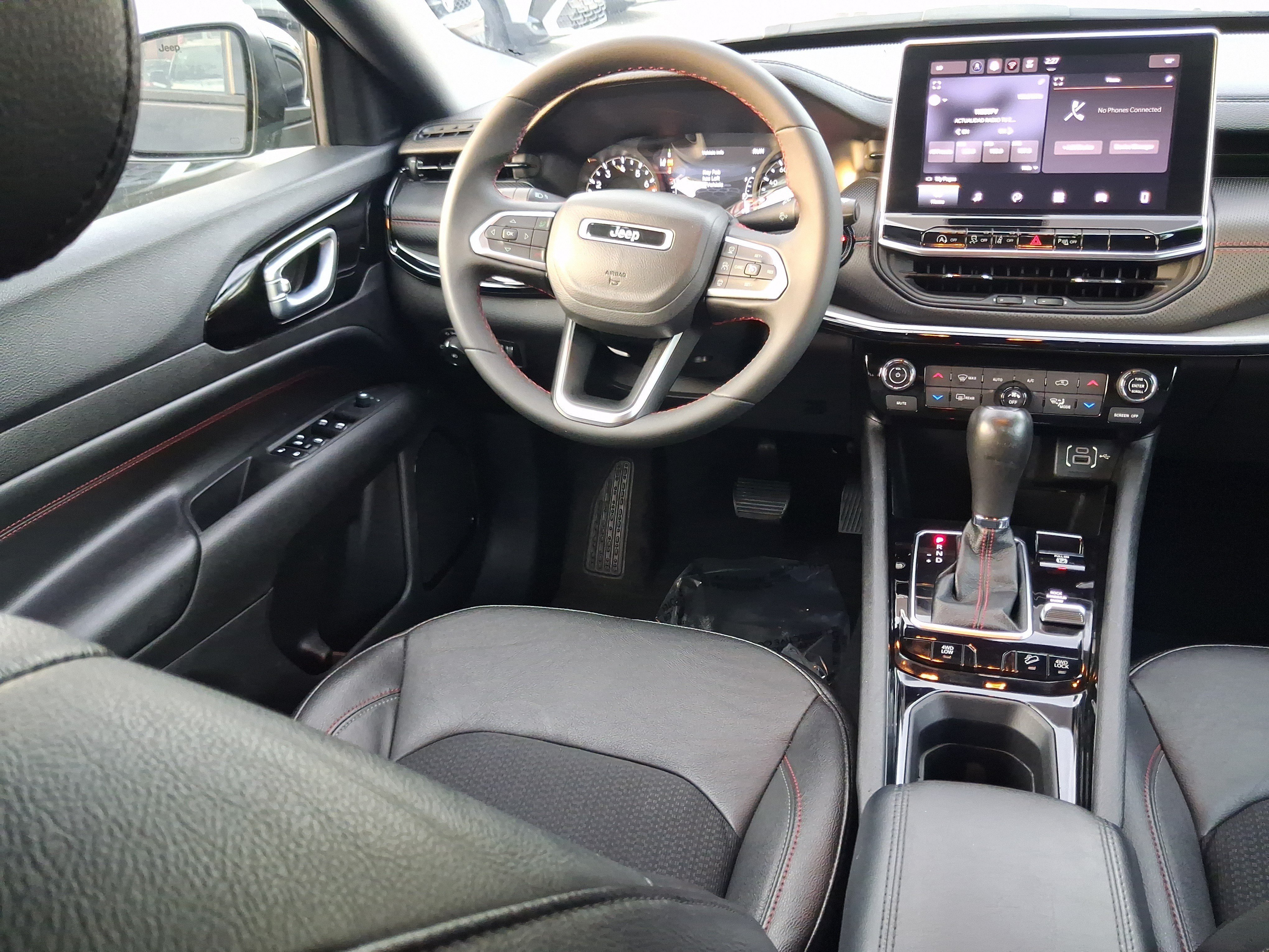 Used 2024 Black Jeep Trailhawk image 10