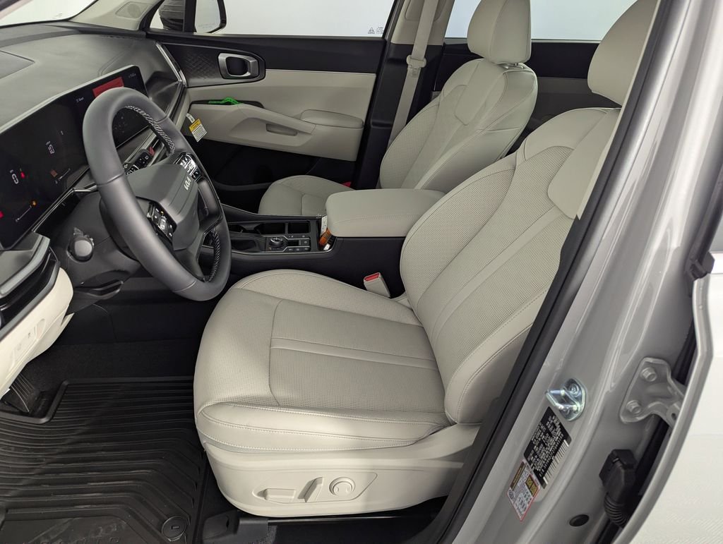 New 2026 Wolf Gray Kia EX image 12