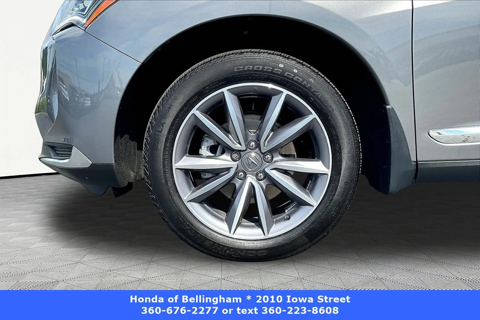 Used 2023 Gray Acura w/Technology Package image 29