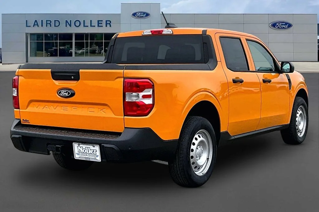 New 2026 Orange Ford XL image 5