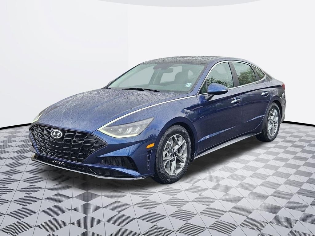 Used 2020 Stormy Blue Hyundai SEL image 2