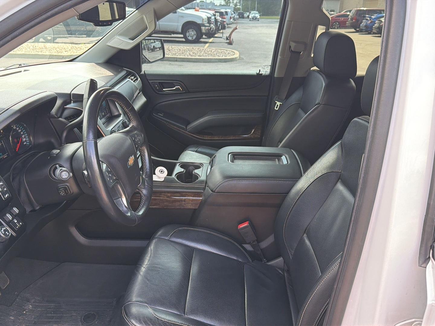 Used 2019 Summit White Chevrolet LT image 10