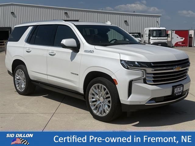 Used 2023 Iridescent Pearl Tricoat Chevrolet High Country image 14