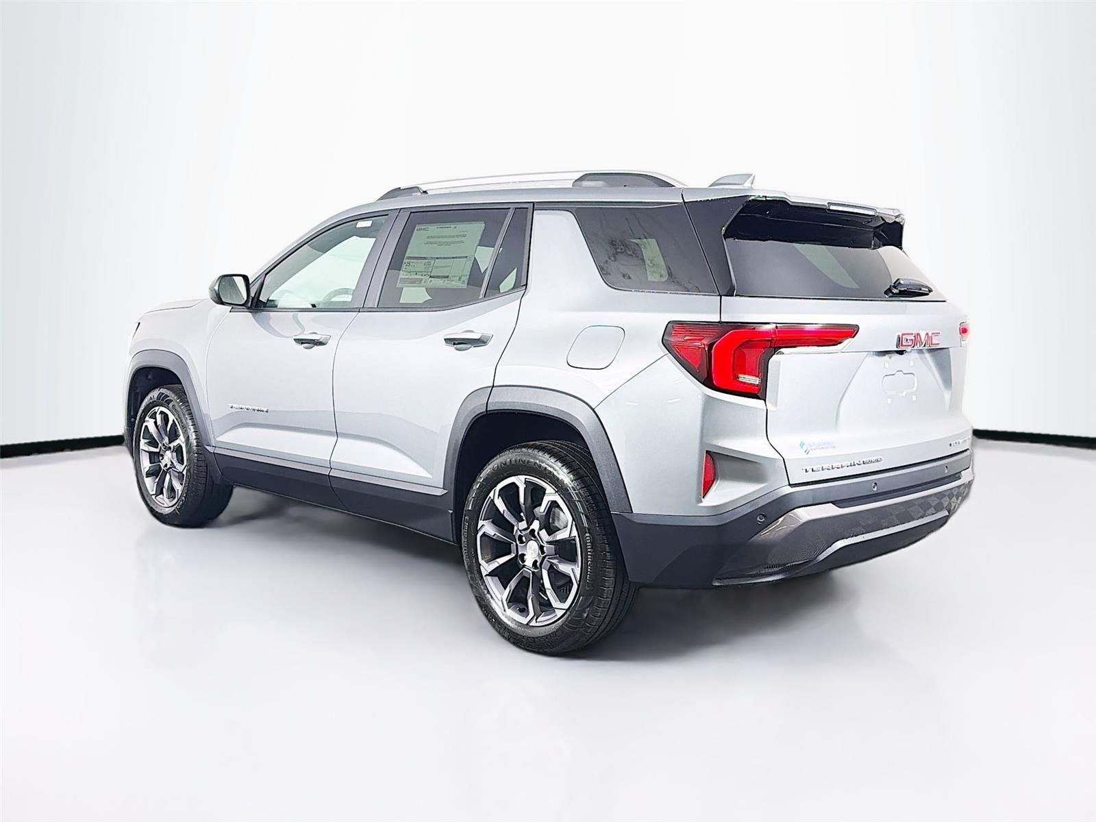 New 2027 Sterling Metallic GMC AWD Elevation image 9