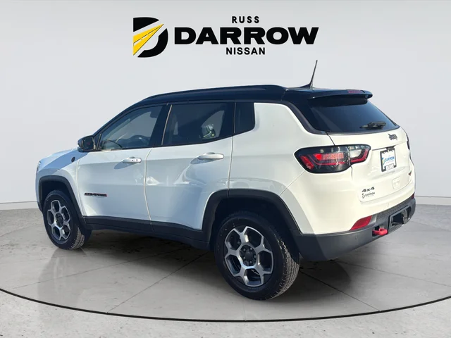 Used 2022 White Jeep Trailhawk image 3