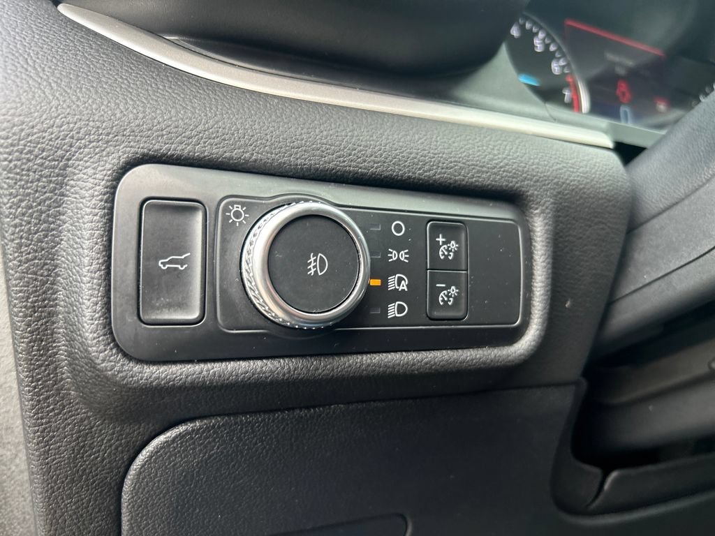 Used 2022 Green Ford XLT image 22