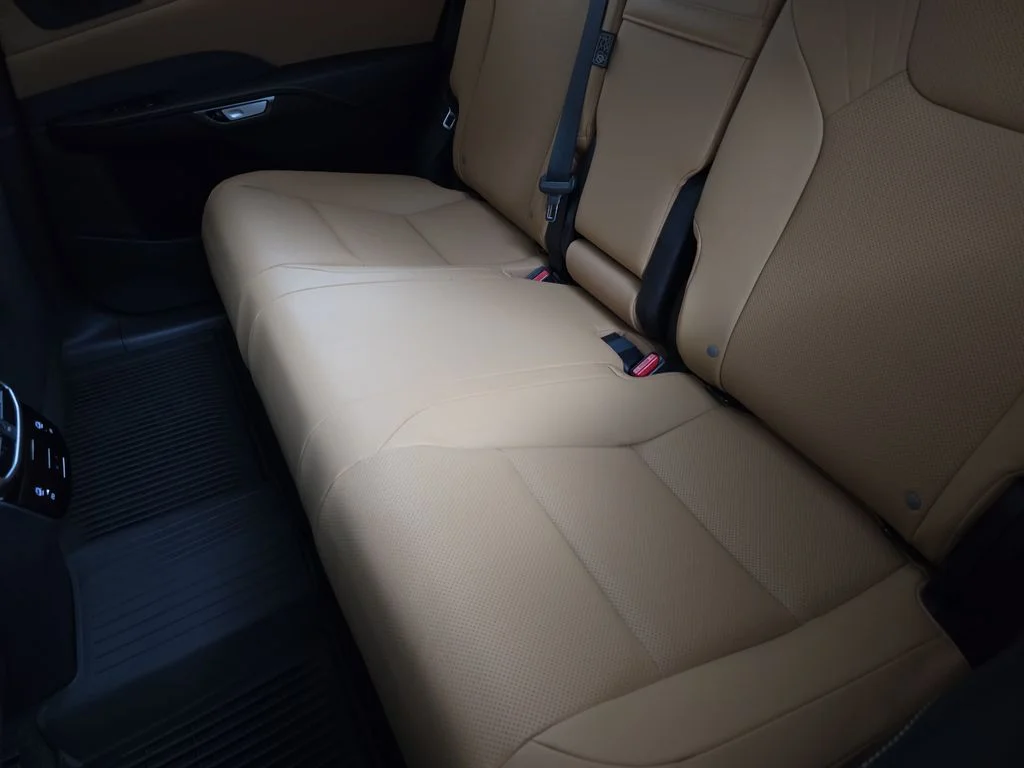 New 2026 Iridium Lexus PREMIUM image 14