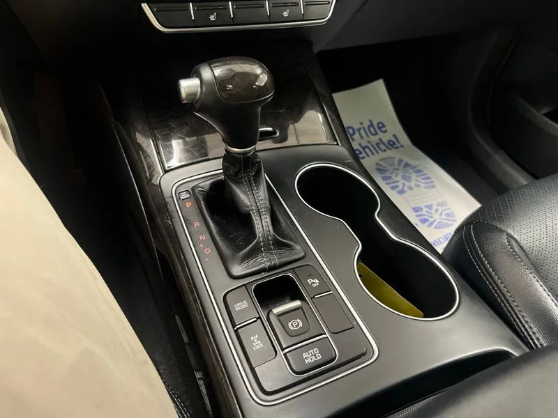 Used 2018 Purple Kia EX image 31