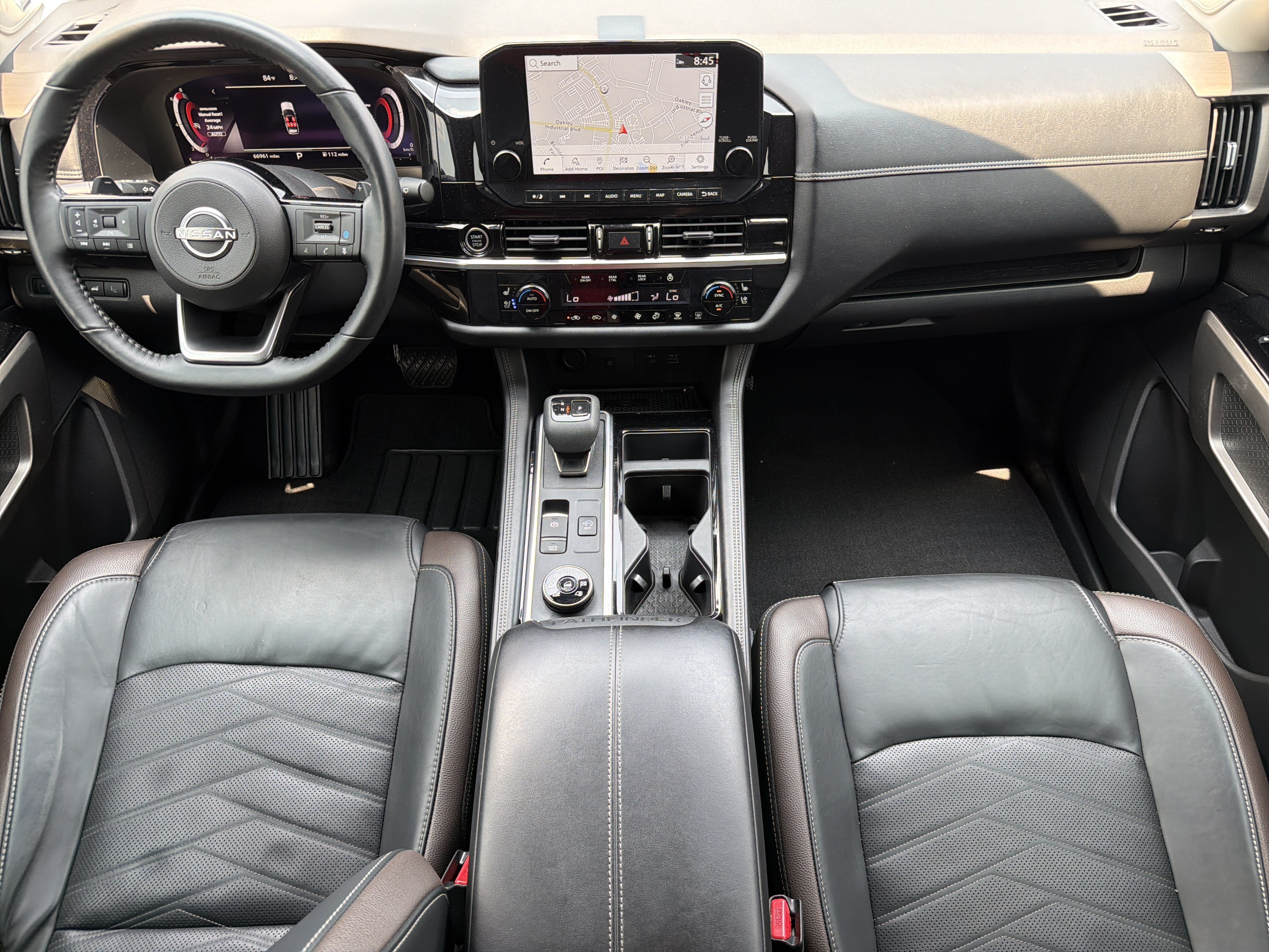 Used 2023 Super Black Nissan Platinum image 3