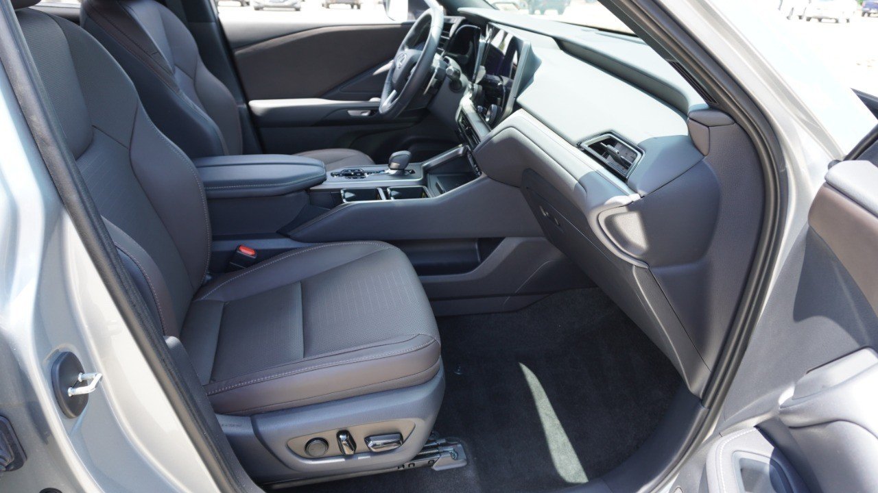 Certified Used 2025 CELESTIAL SILVER Lexus TX 350 Premium image 14