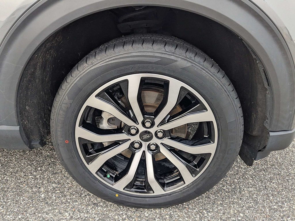2022 Ford Explorer ST-LINE - Photo 11