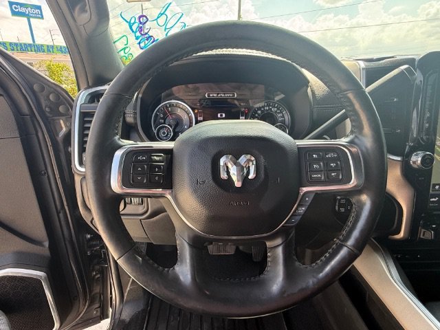 Used 2019 Granite Crystal Metallic Clearcoat Ram Laramie image 19