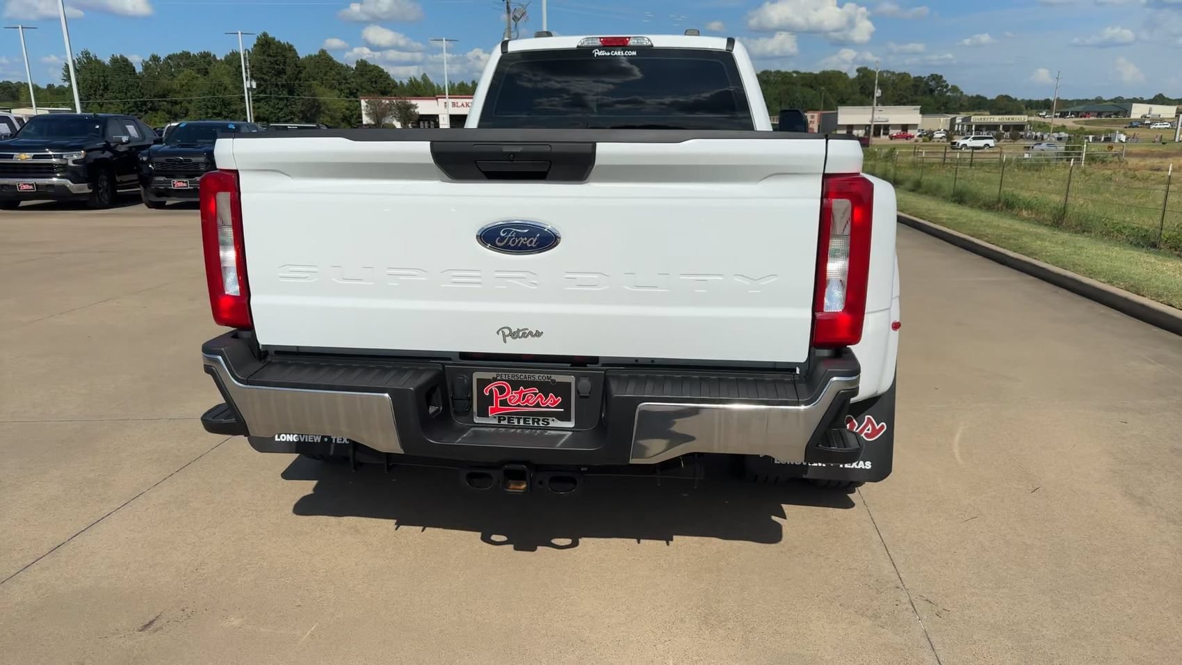 Used 2025 Oxford White Ford XL image 8
