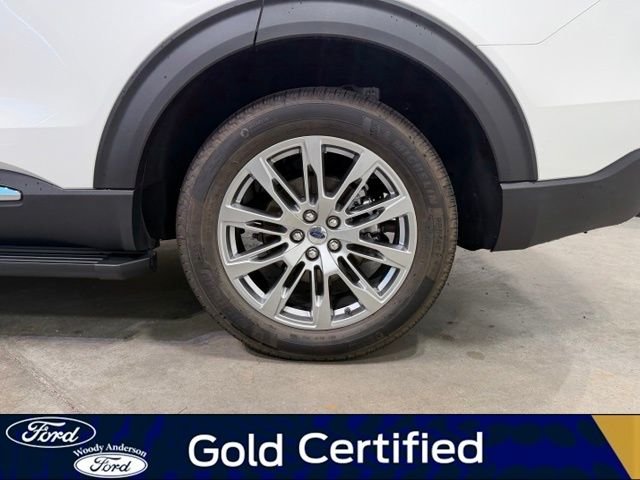 Certified Used 2025 Star White Ford Active image 8