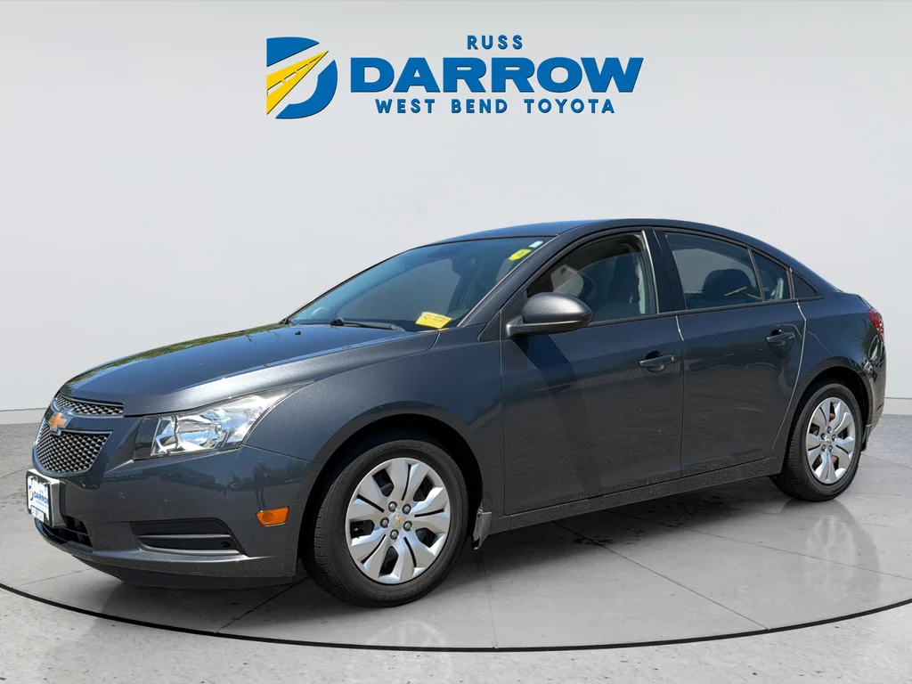 Used 2013 Gray Chevrolet LS image 1