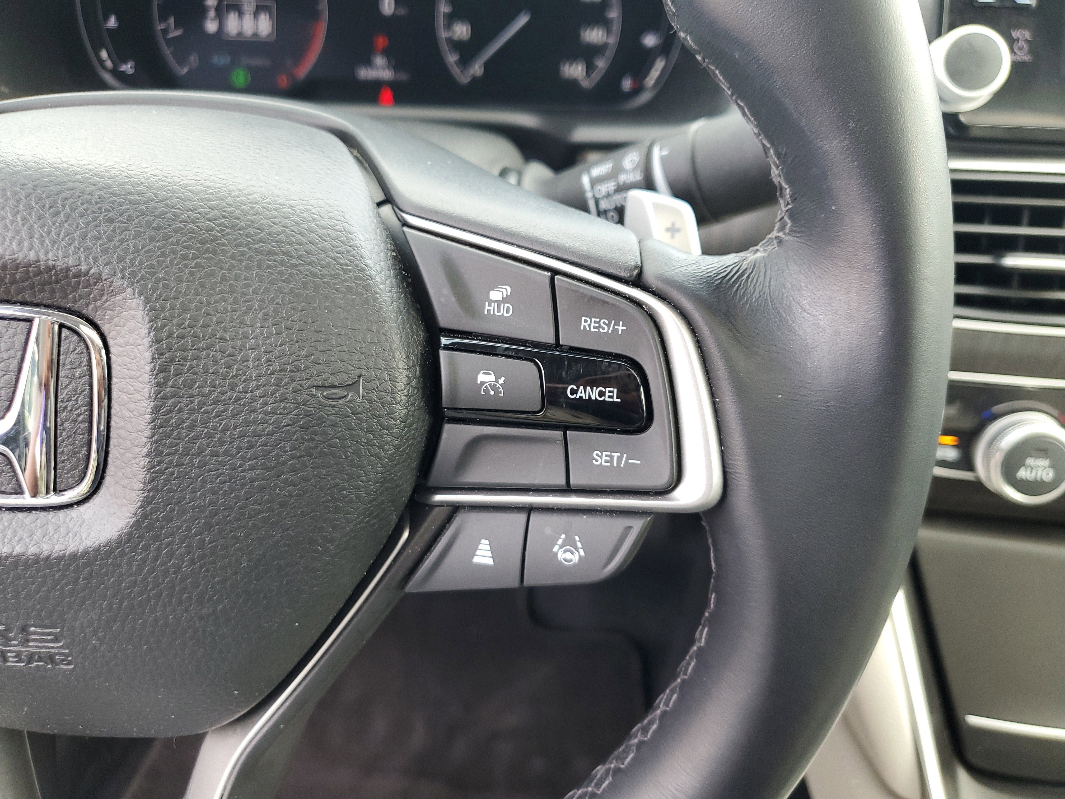 Used 2021  Honda Touring image 27