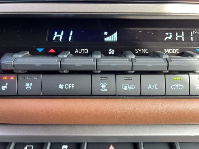 New 2026 Wind Chill Pearl <sup>1</sup> Toyota  1794 Edition image 17