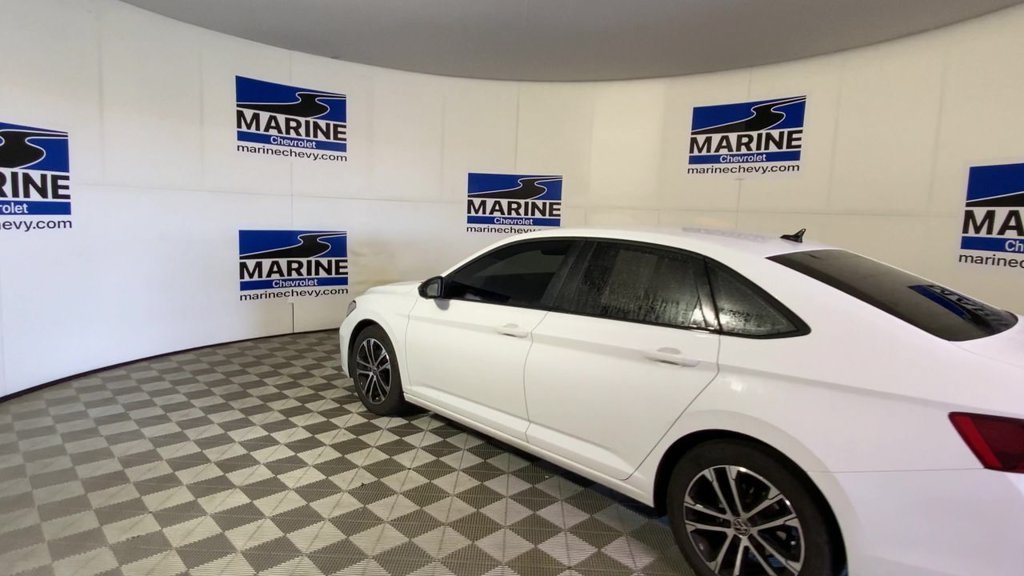 Used 2023 White Volkswagen 1.5T Sport image 8