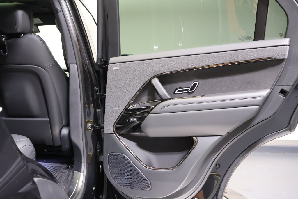 Certified Used 2026 Santorini Black Metallic Land Rover Dynamic SE image 39