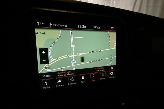 Used 2023 Silver Jeep Freedom Edition image 7