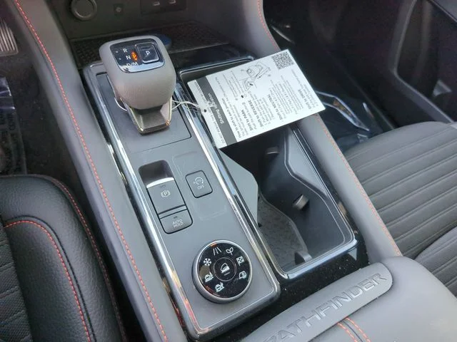 New 2026 Boulder Gray Pearl / Super Black Two-tone Nissan Rock Creek® image 22