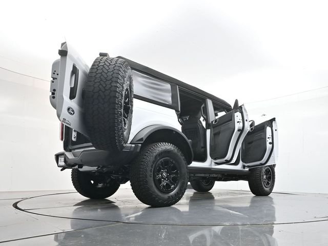New 2026 Oxford White Ford Badlands® image 60