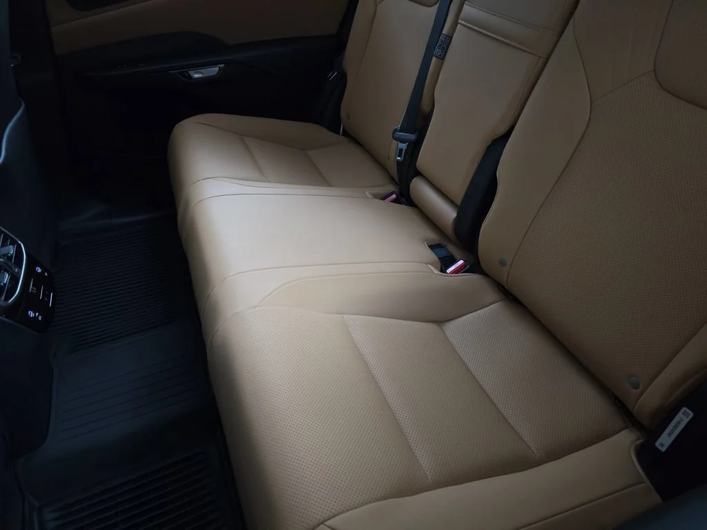 New 2026 Iridium Lexus PREMIUM image 14