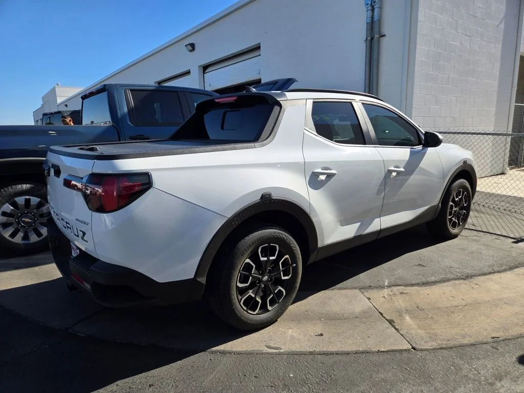 Used 2023 Atlas White Hyundai SEL Premium image 2