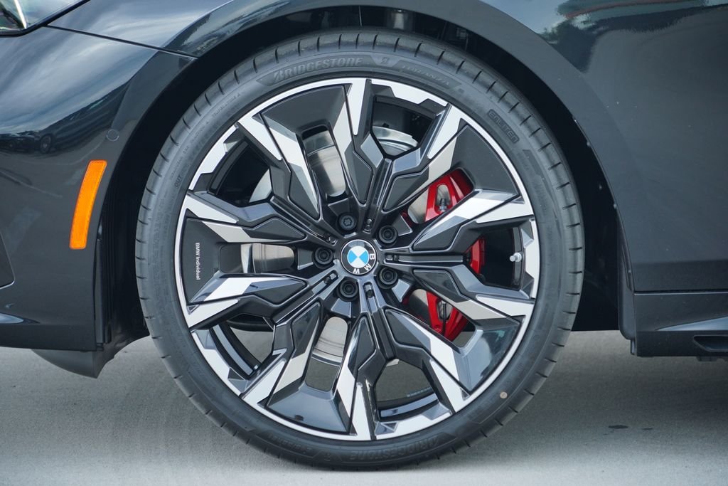 New 2027 Black Sapphire Metallic BMW 530i image 6