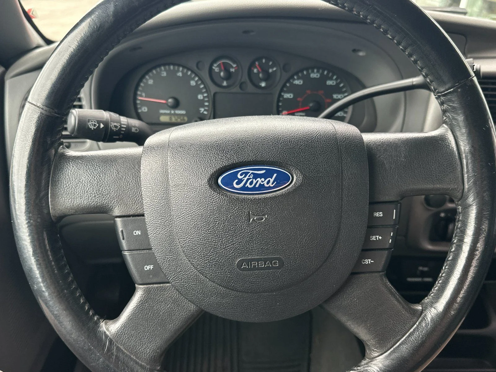 Used 2004 Red Ford XLT image 18