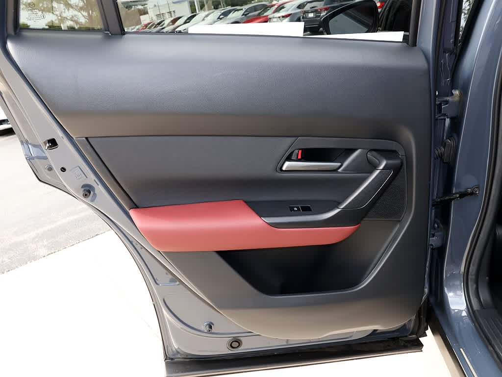 Used 2025 Polymetal Gray Metallic Mazda Premium Package image 23