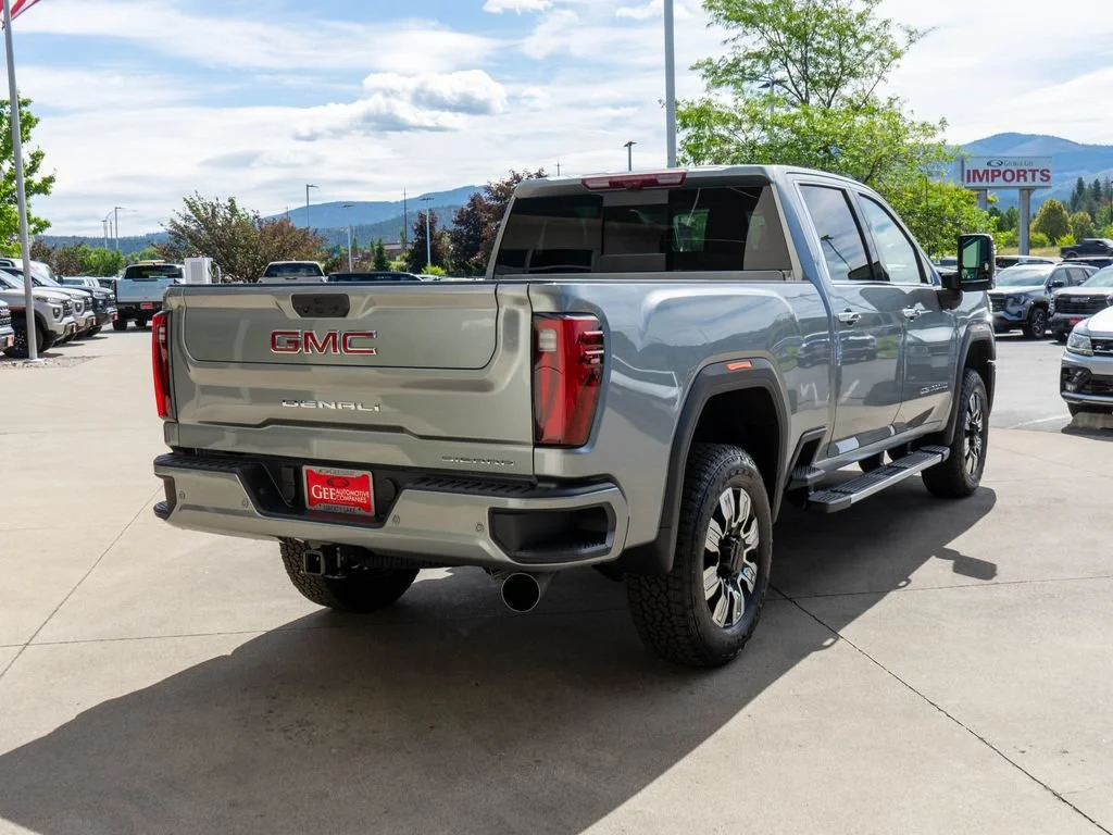 2026 GMC Sierra 2500HD Denali - Photo 7