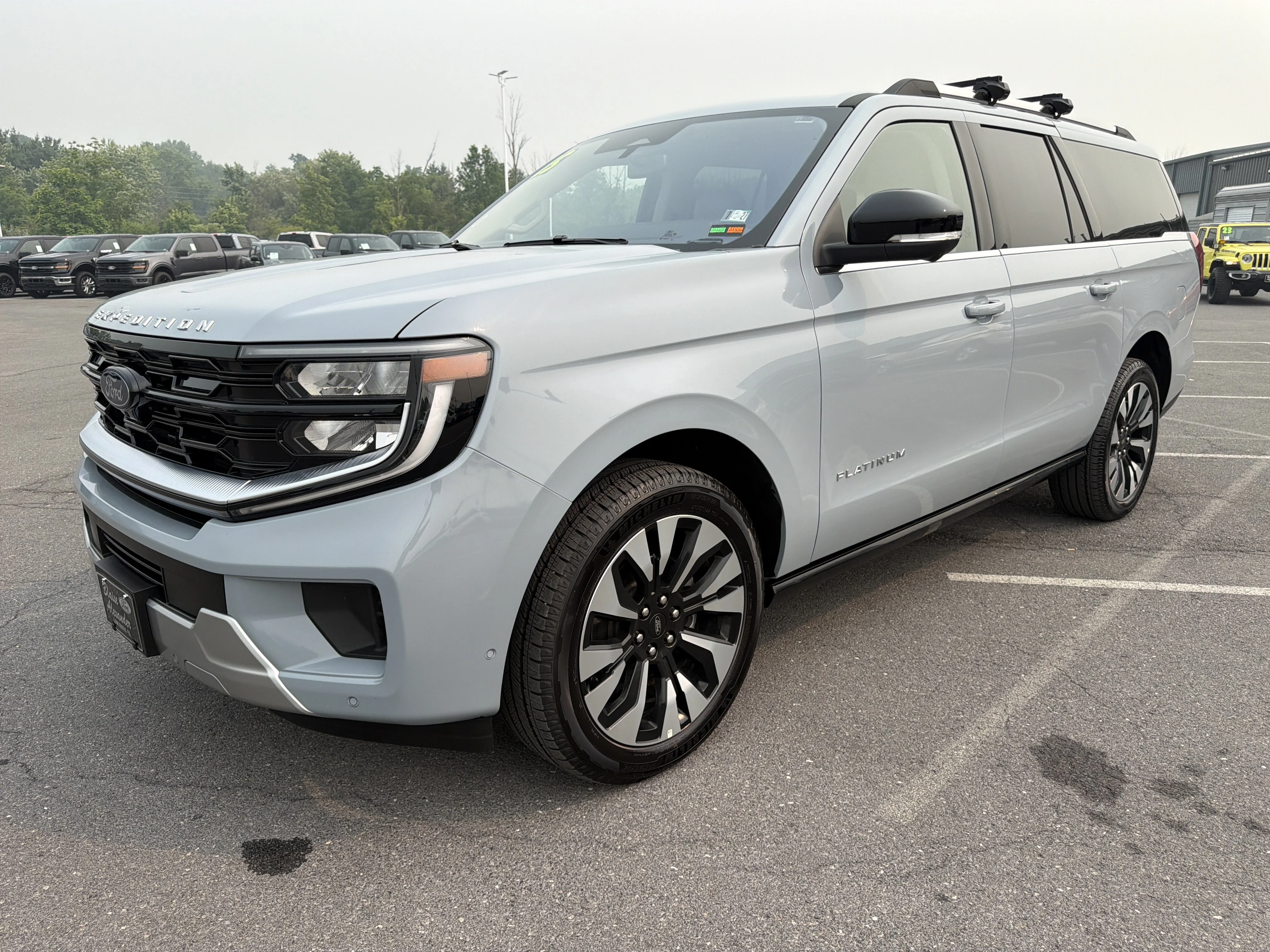 Used 2025 Glacier Gray Metallic TriCoat Ford Platinum image 8