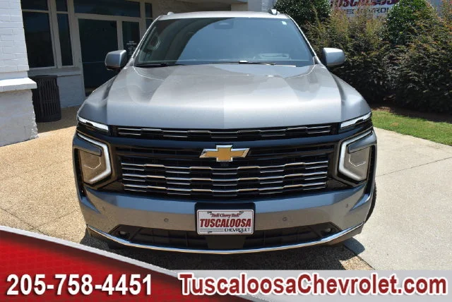 New 2026 Sterling Gray Metallic Chevrolet High Country image 4