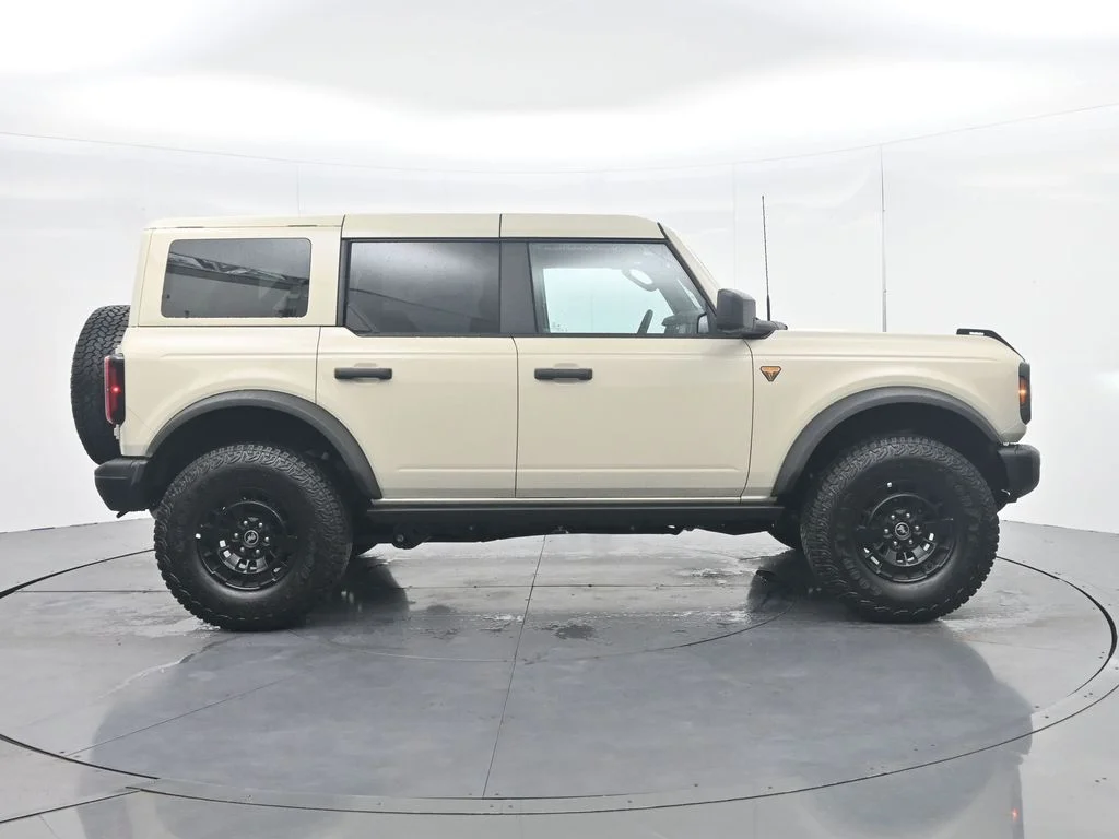 New 2026 Desert Sand Ford Badlands® image 6