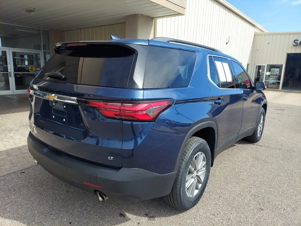 Used 2022 Blue Chevrolet LT image 7