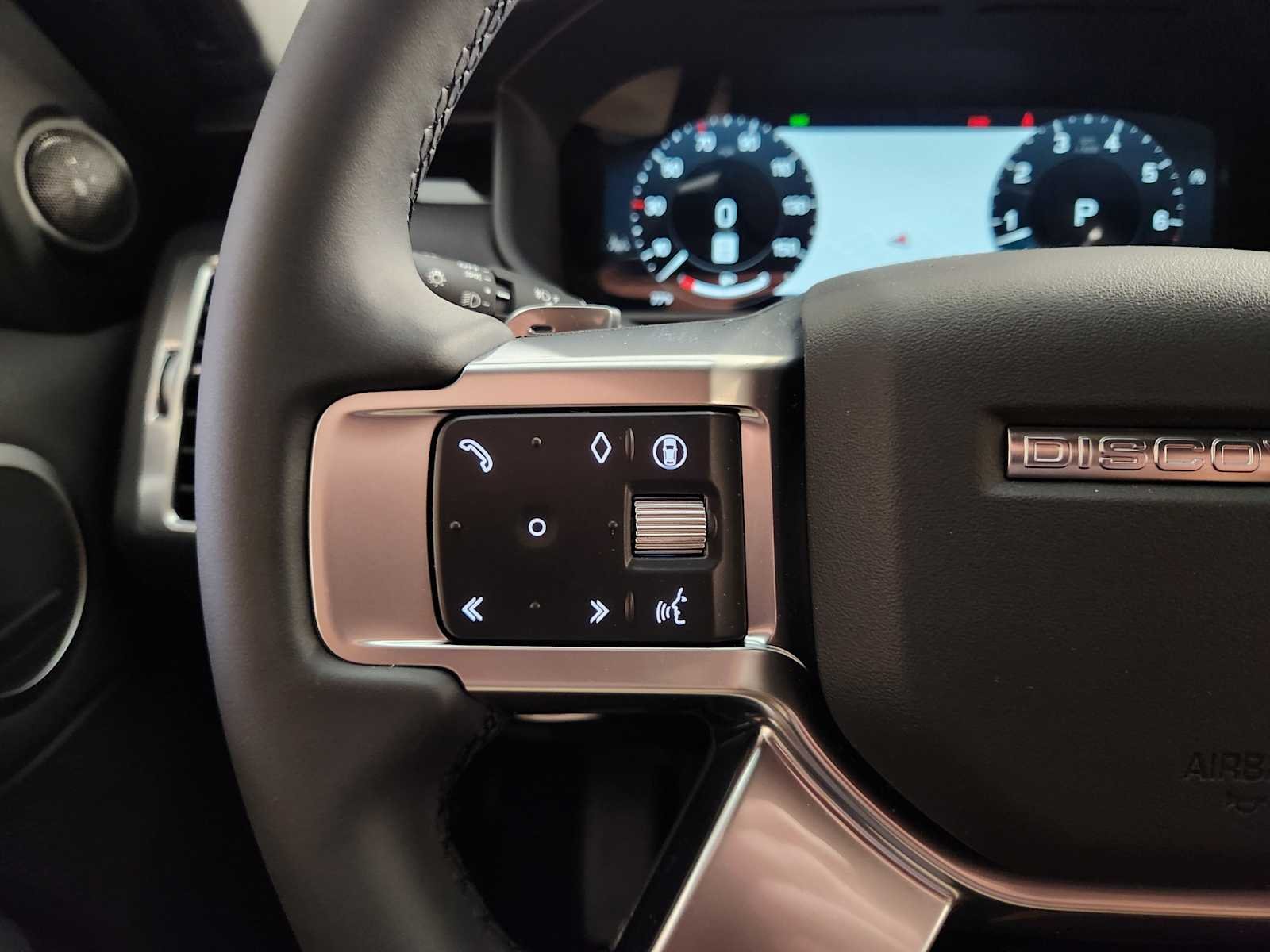 New 2026 Fuji White Land Rover S image 26