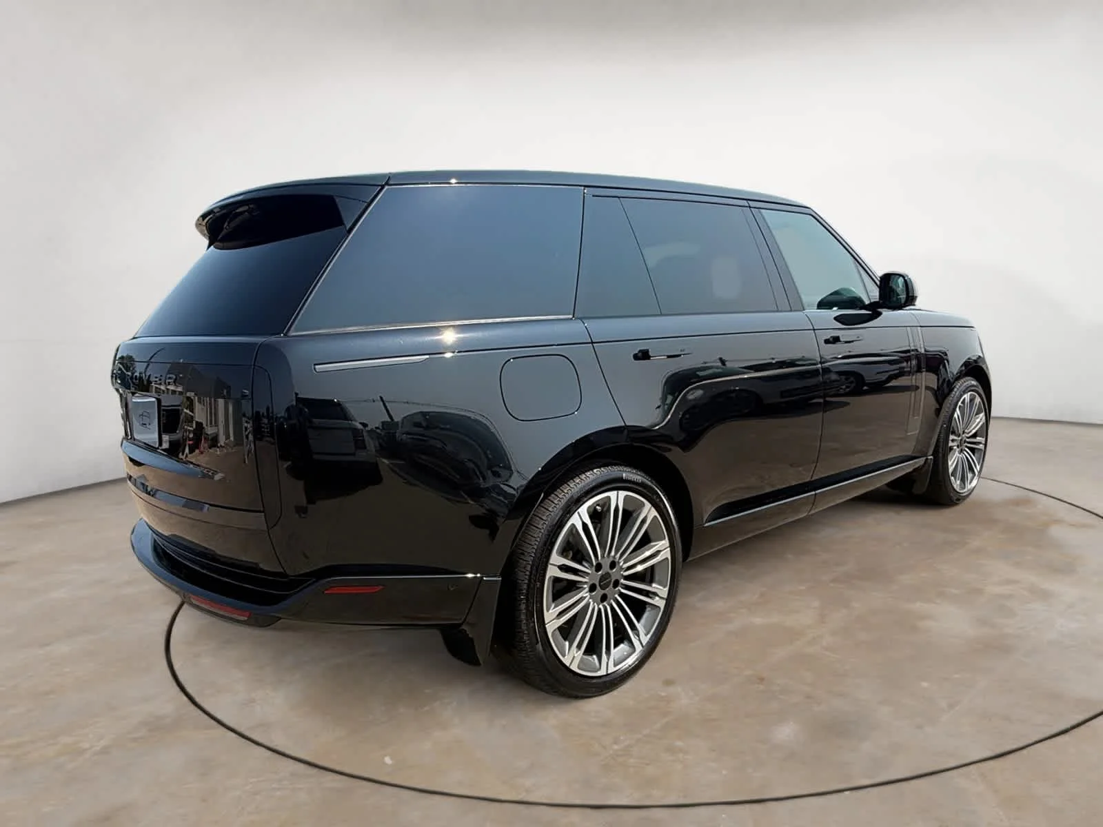 New 2026 Santorini Black Land Rover P530 LWB 7 Seat image 5