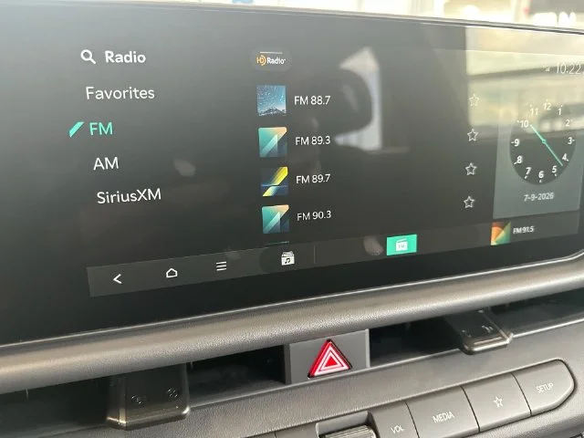 New 2027 Terrain Brown / Black Roof Kia X-Line S image 21