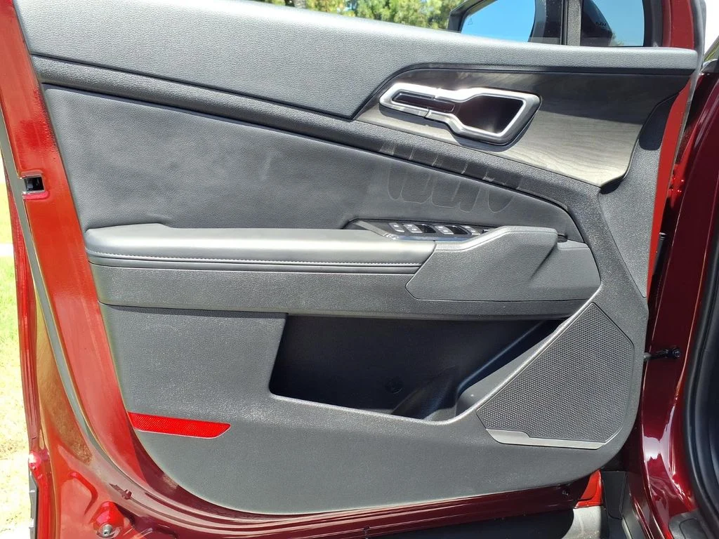 Certified Used 2025 Red Kia X-Line image 21