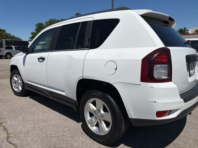 Used 2014 White Jeep Sport image 4