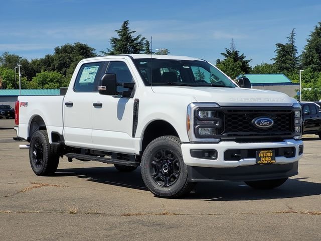 2026 Ford F-250 XL 4x4 Crew Cab 6-3/4' Box's photo