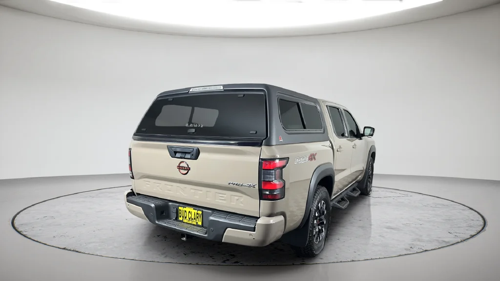 Used 2022 Beige Nissan PRO-4X image 8