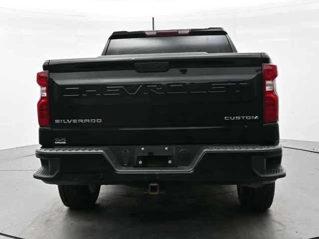 Used 2023 BLACK Chevrolet Custom image 6