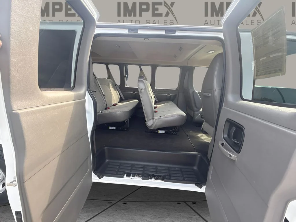 Used 2025 White Chevrolet LS image 16