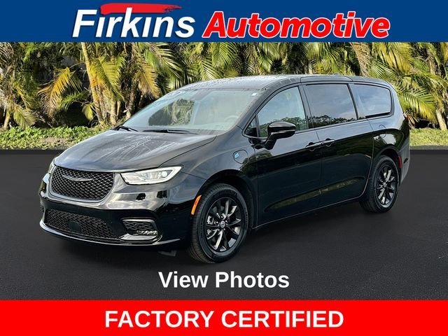 2024 Chrysler Pacifica PHEV Select