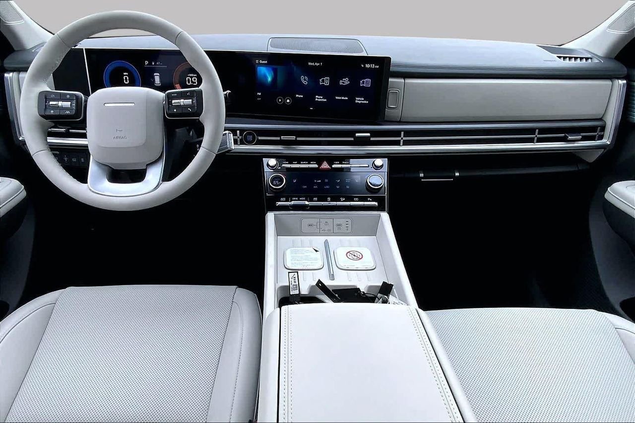 New 2026 Ecotronic Gray Hyundai SEL AWD image 5
