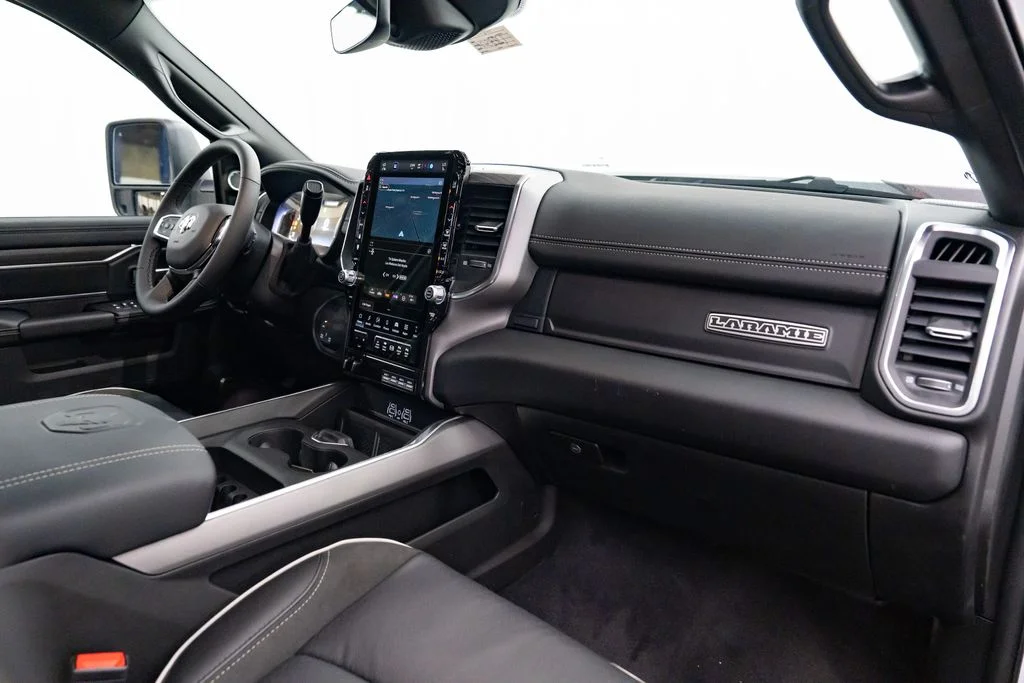 New 2026 Bright White Clear-Coat Exterior Paint RAM Laramie image 32